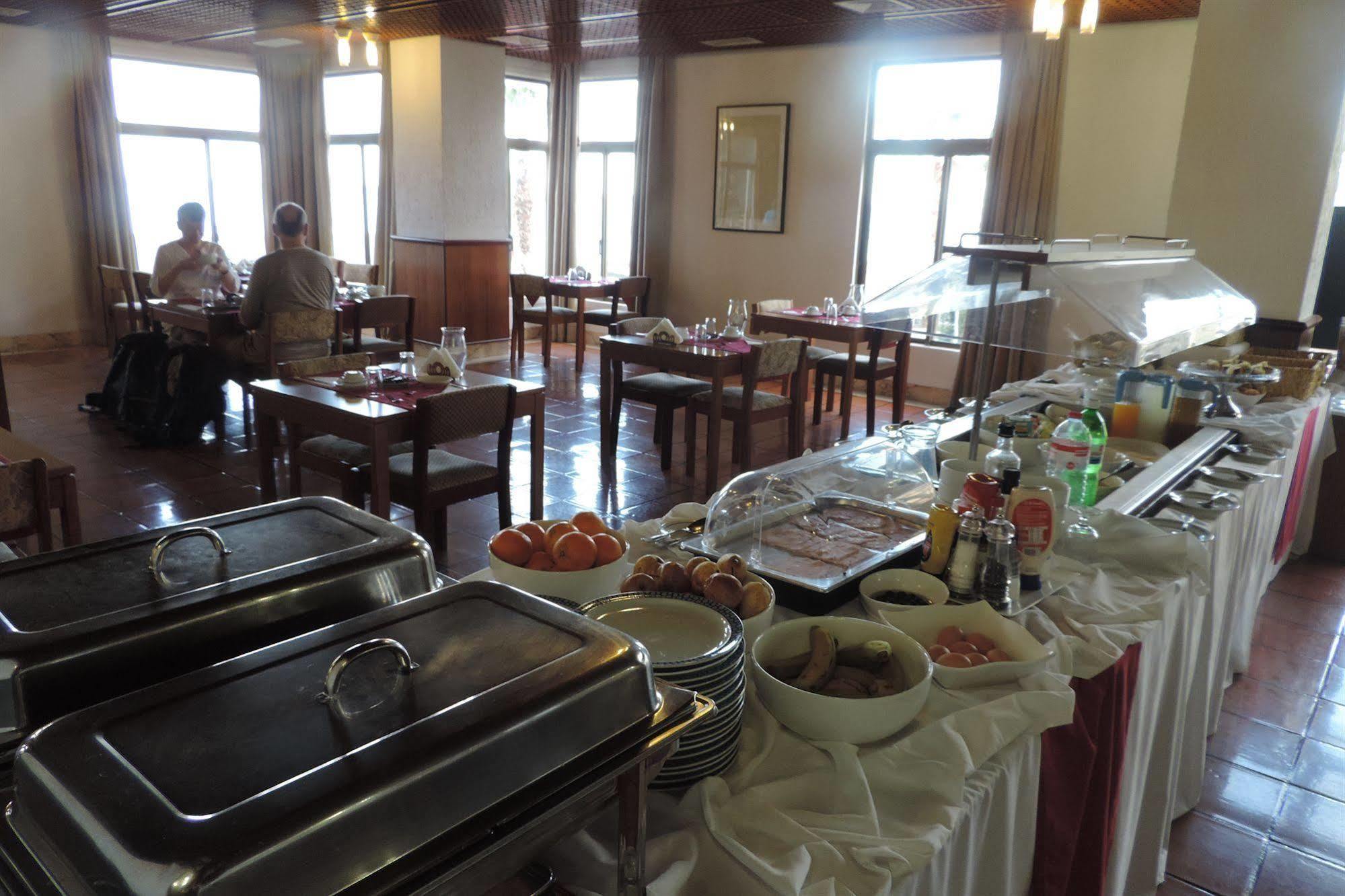 Cheerfulway Bravamar Hotel Ribeira Brava Exterior foto